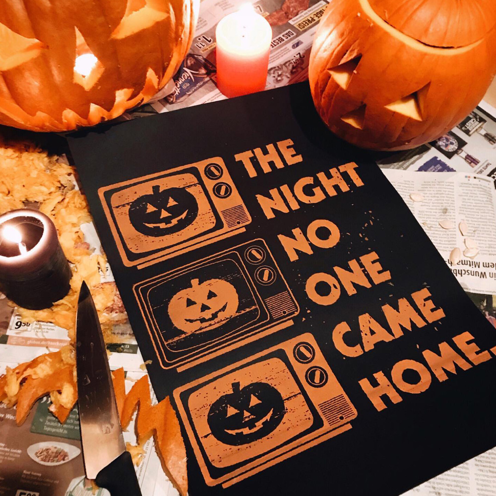 ultra-trash-halloween-no-one-came-home-screenprinted-poster-1