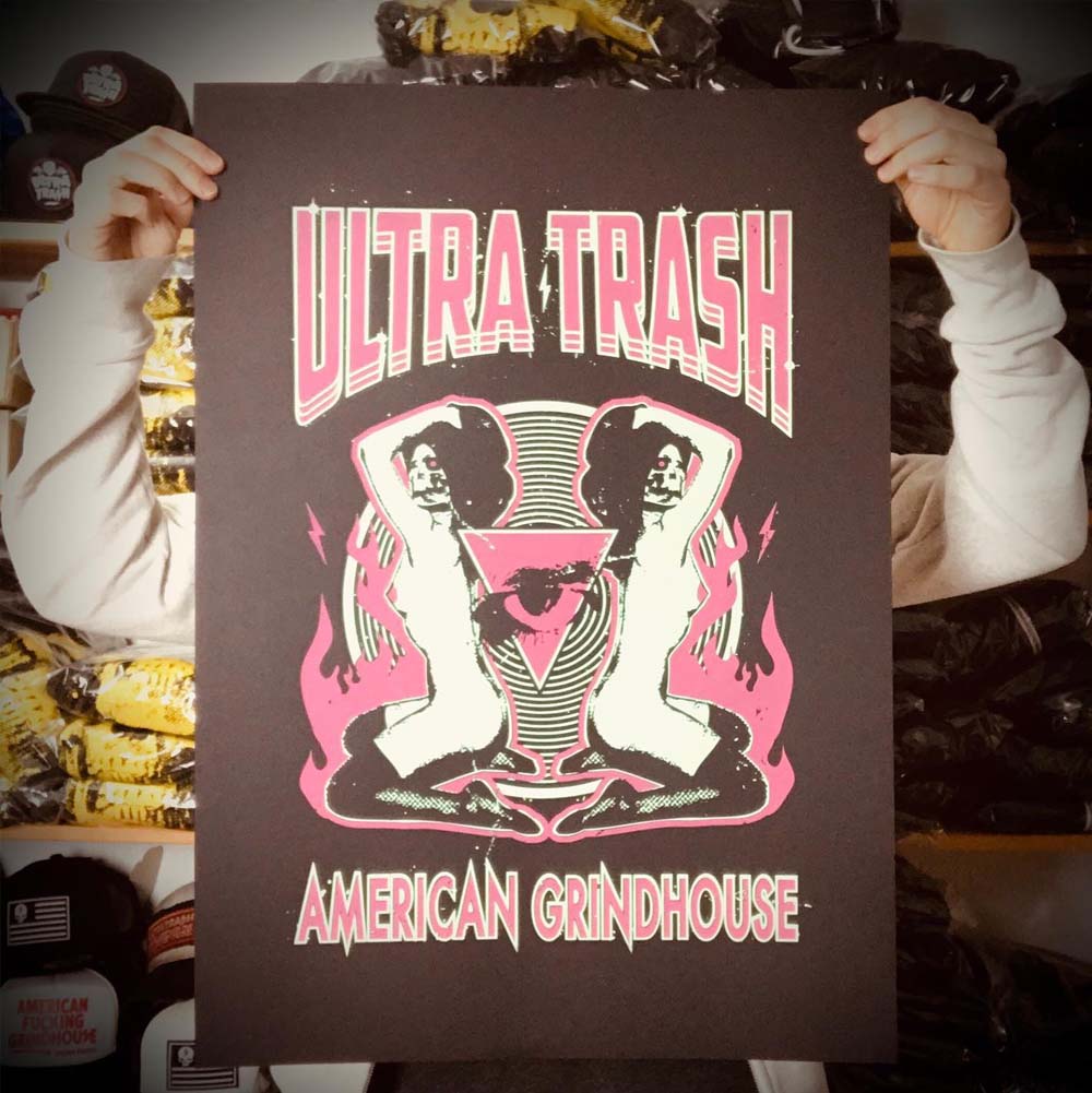 ultratrash-okkulto-poster